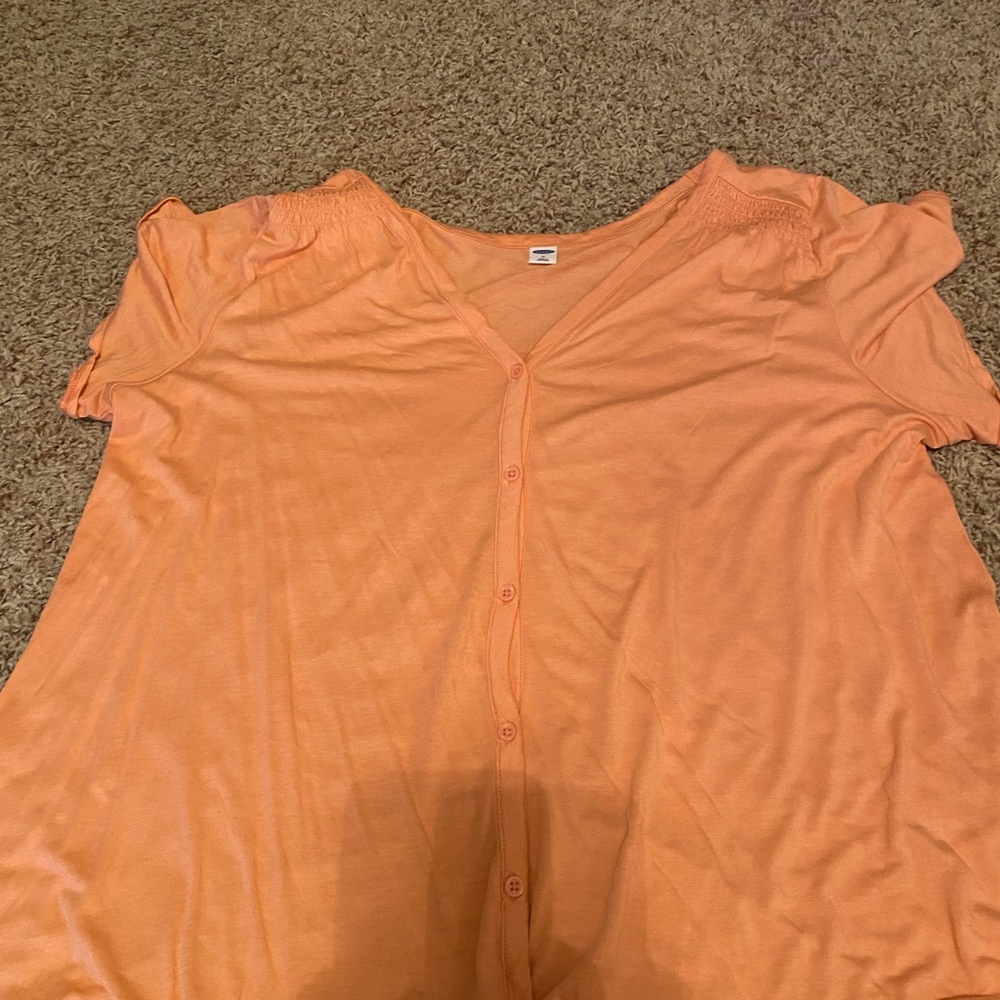 Old Navy Button Down Shirt. XL